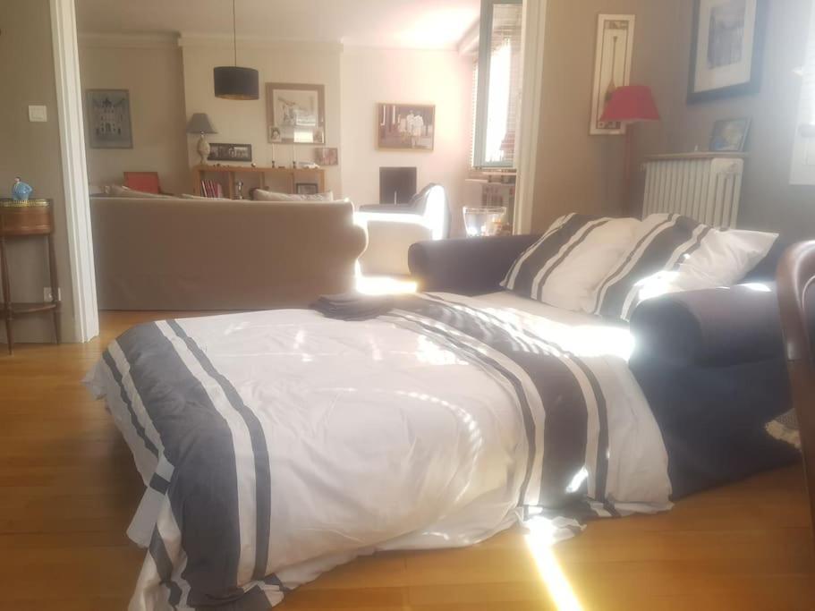 Appt 3 Chambres Hyper Centre Tres Calme Tres Clair Quartier Place Royale, Parking Gratuit 낭트 외부 사진